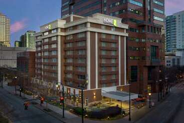 هتل Home2 Suites By Hilton Atlanta Midtown