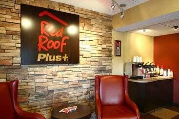 בית מלון כפרי Red Roof Inn Plus+ Statesville