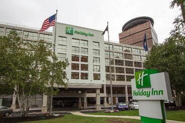 هتل Wyndham Rochester Downtown