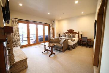 هتل Stein Eriksen Lodge Deer Valley