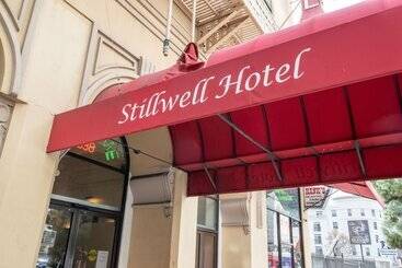 هتل Stillwell