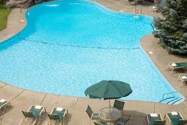 ホテル The Chateau Resort