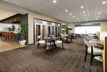 هتل Hilton Tucson East