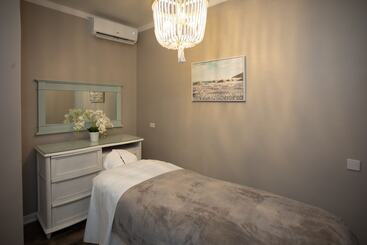 Sea Breeze Beach House All Inclusive By Ocean Hotels