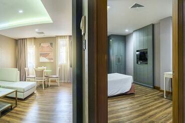 Royal Rattanakosin Hotel Sha Plus