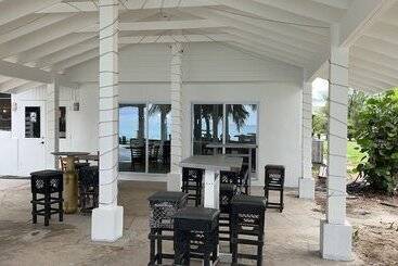 هتل Exuma Palms