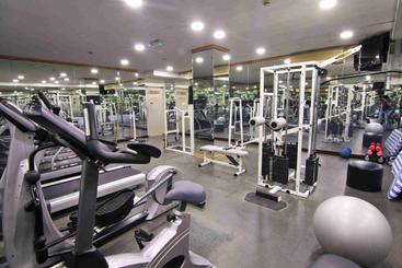 هتل Majan Continental