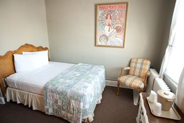 هتل The Highland Inn