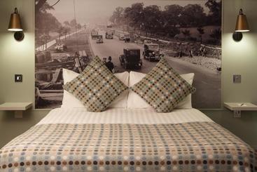 هتل Mercure London Watford