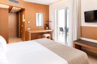 בית מלון כפרי Lindos Mare, Seaside