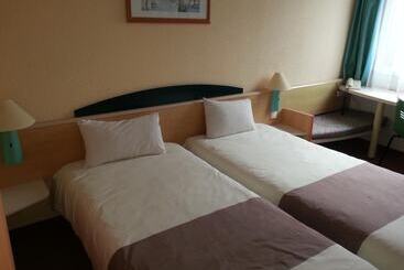 בית מלון כפרי Plaza Inn Berlin Süd Ludwigsfelde