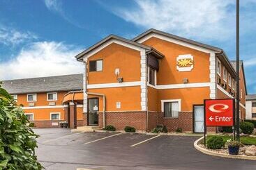 هتل Econo Lodge
