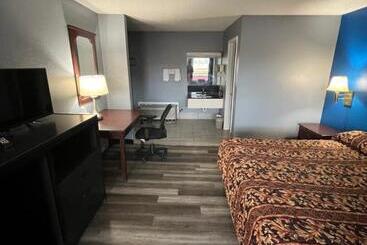 فندق Executive Inn And Suites   Jackson