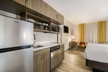 هتل Mainstay Suites Joliet I55