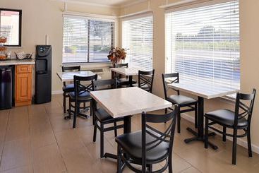 هتل Americas Best Value Inn Sunnyvale
