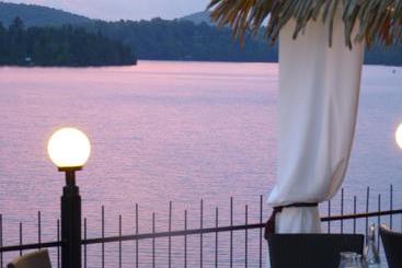 هتل Auberge Du Lac Des Sables