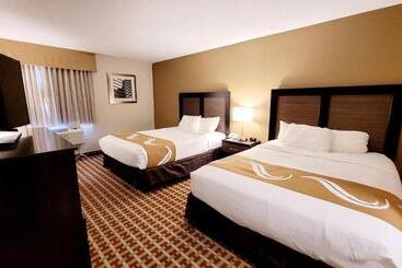 فندق Quality Inn & Suites
