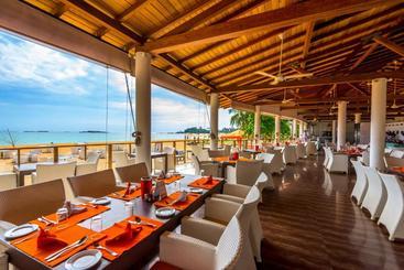 استراحتگاه Calamander Unawatuna Beach