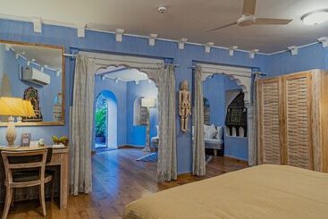 هتل Ajit Bhawan   A Palace Resort
