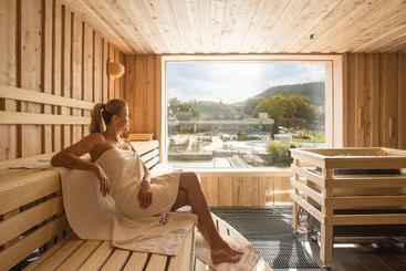 Hotel Wellness  Tenedo  Thermalquellen Resort Bad Zurzach