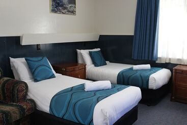 בית מלון כפרי High Mountains Motor Inn