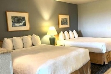 Отель Lighthouse Suites Inn