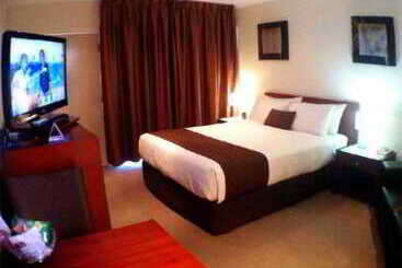 New Crossing Place Motel