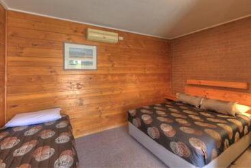 Paruna Motel