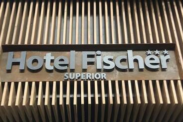 ホテル Fischer