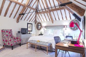 هتل Calcot  & Spa