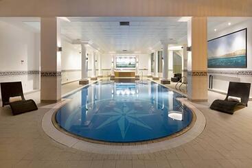 فندق Leonardo Royal Southampton Grand Harbour