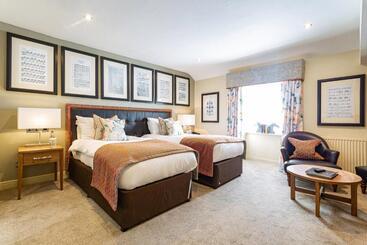 The Castle Hotel, Conwy, North Wales