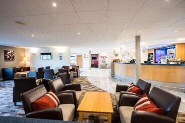 فندق Holiday Inn Express Stafford, An Ihg