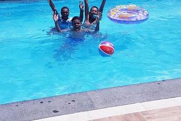 Crows Nest Resort