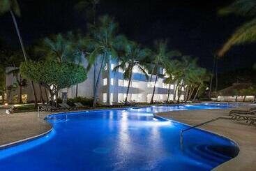 استراحتگاه Occidental Punta Cana   All Inclusive
