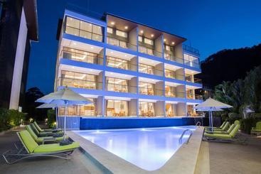 هتل Nautilus Samui  & Spa