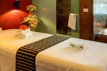 The Orchid Hotel Mumbai Vile Parle