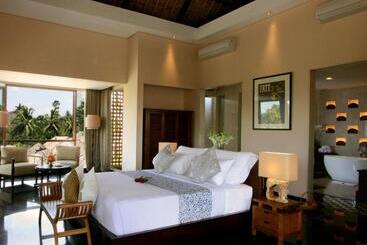 منتجع Kamandalu Ubud