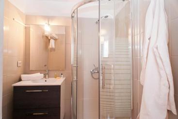 هتل Hôtel La Bona Casa