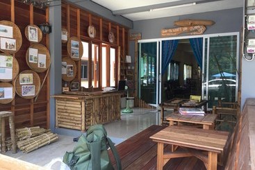 هاستل Khaosok N & B Boutique