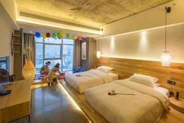 Отель The Mansion Inn Dream Mansion
