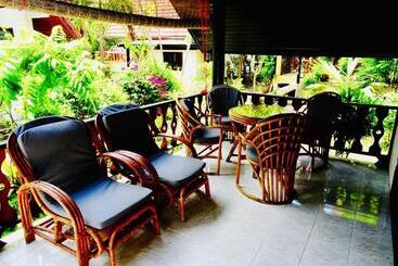 استراحتگاه Starbay Samui
