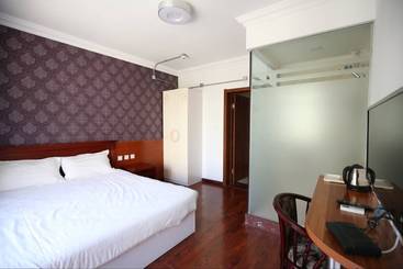 Dalian Fenghe Tingyuan Apartment
