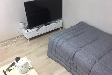 هاستل Nana House
