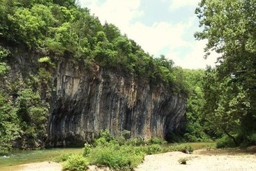 酒店 Echo Bluff State Park