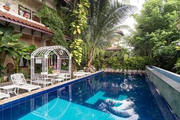 هتل Huber Apartment By Oyo Rooms