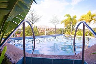هتل Zen Rooms Malvar Road