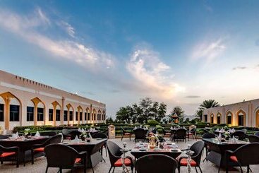 هتل Golden Tulip Nizwa