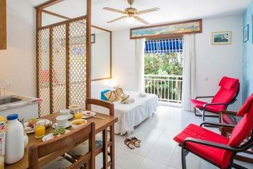 Estel Blanc Apartaments   Adults Only