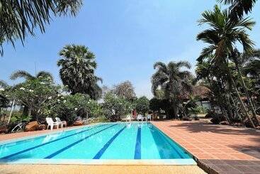 هتل Khaothone River View Resort